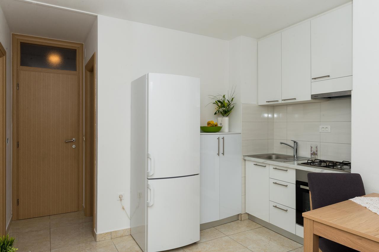 Apartments Sky Σίμπενικ Εξωτερικό φωτογραφία