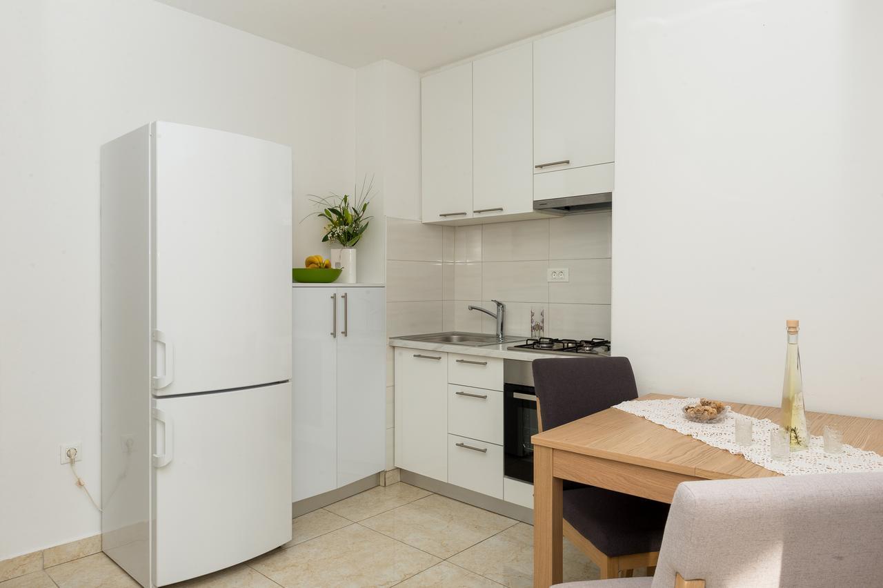 Apartments Sky Σίμπενικ Εξωτερικό φωτογραφία