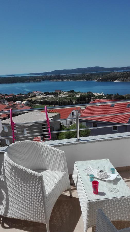 Apartments Sky Σίμπενικ Εξωτερικό φωτογραφία
